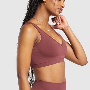 GYMSHARK EVERYDAY SEAMLESS SPORTS BRA